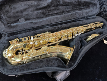 Very Nice! Lightly Used Antigua 5200 Series Step Up Tenor Sax, Serial # STS040235